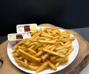 Pommes frites - Stor 37,00 kr. 